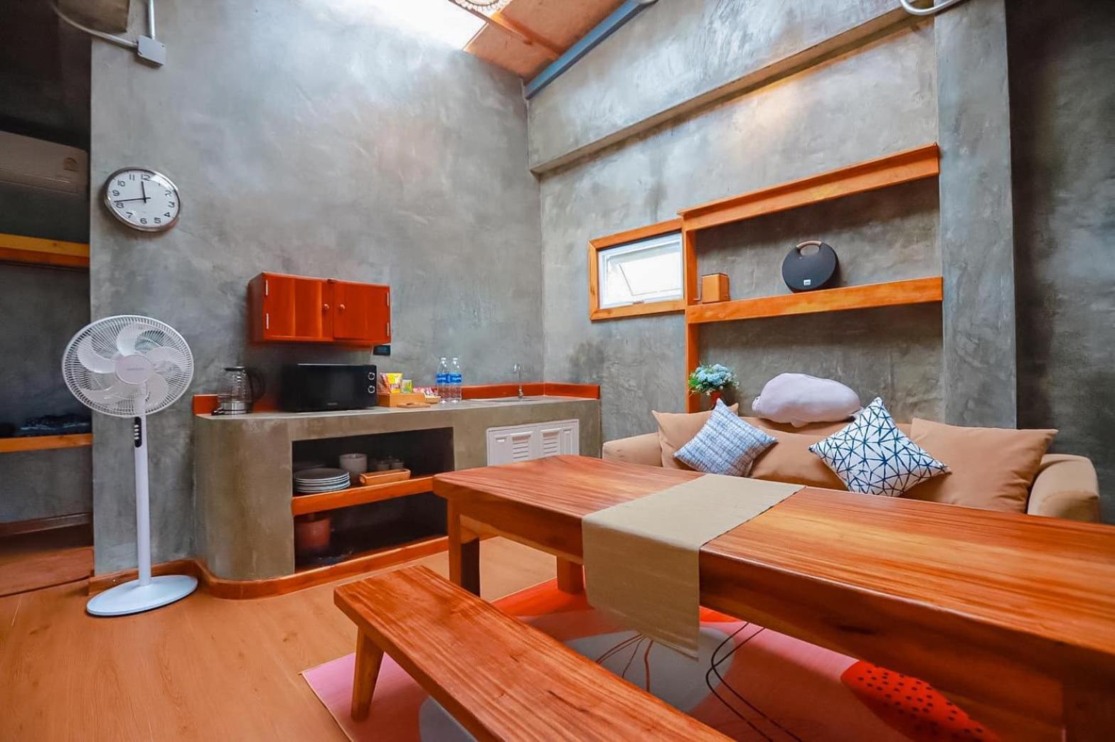 Soundless Resort *
