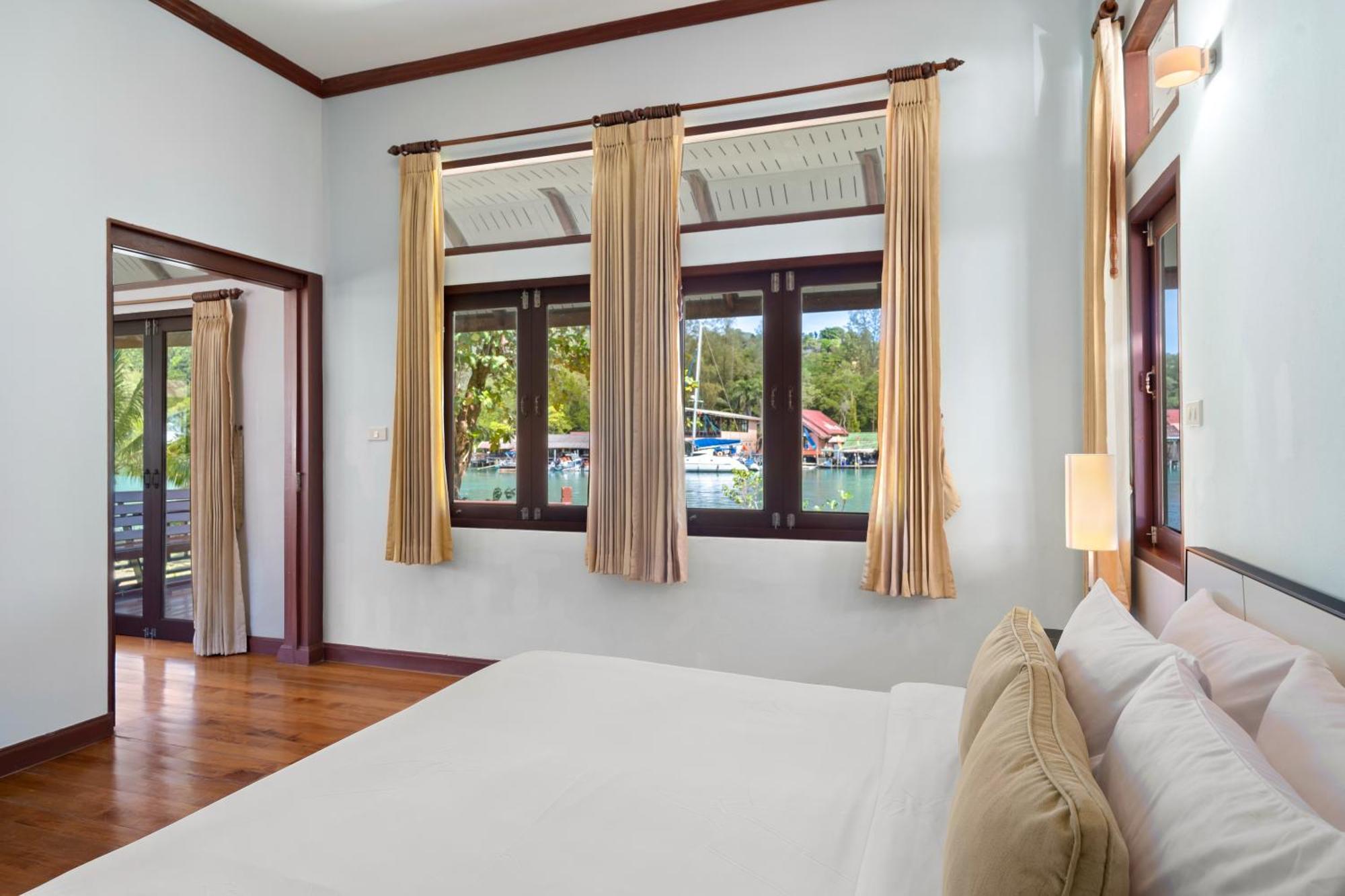 Longstay Hotel 2*