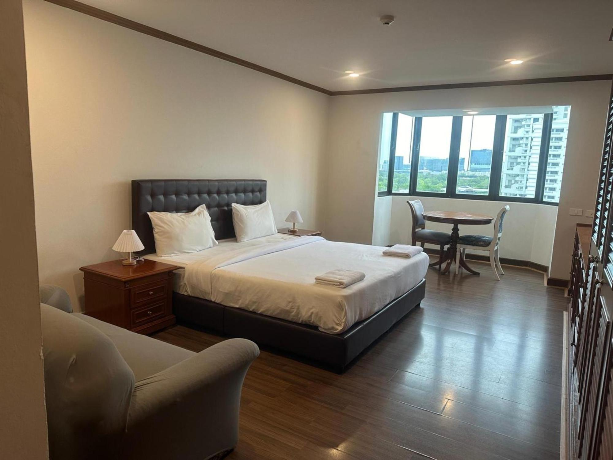Omni Tower Sukhumvit Nana Direct 3* Banguecoque