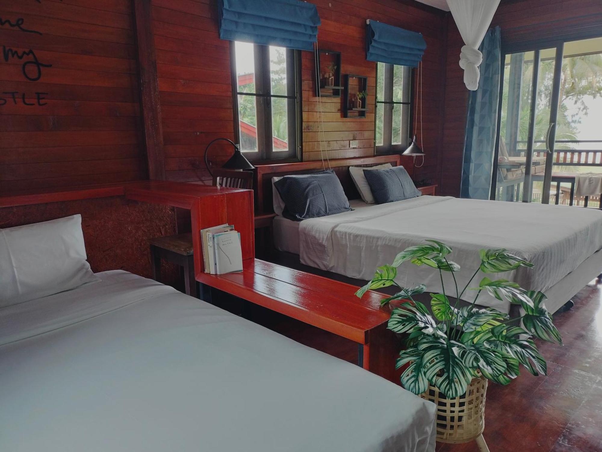 Suntisook Resort