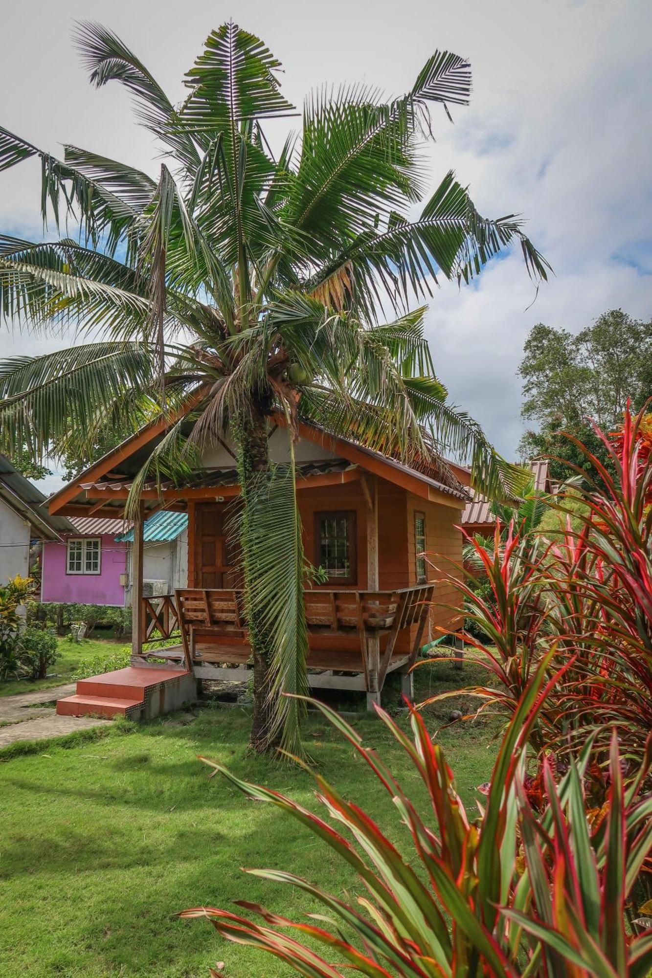 The Mermaid House Resort *