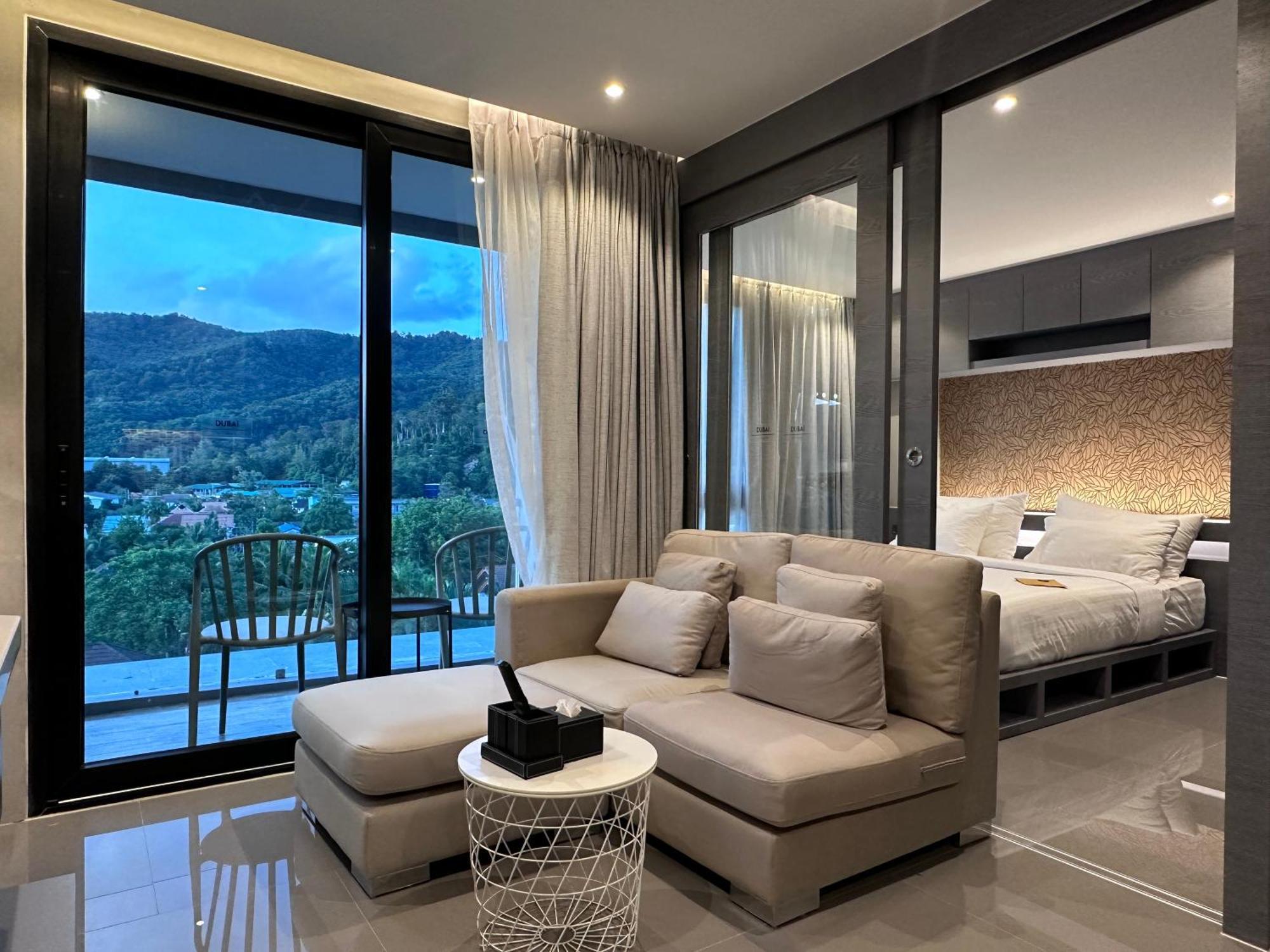 D68 Exclusive Junior Apartment Kamala Beach