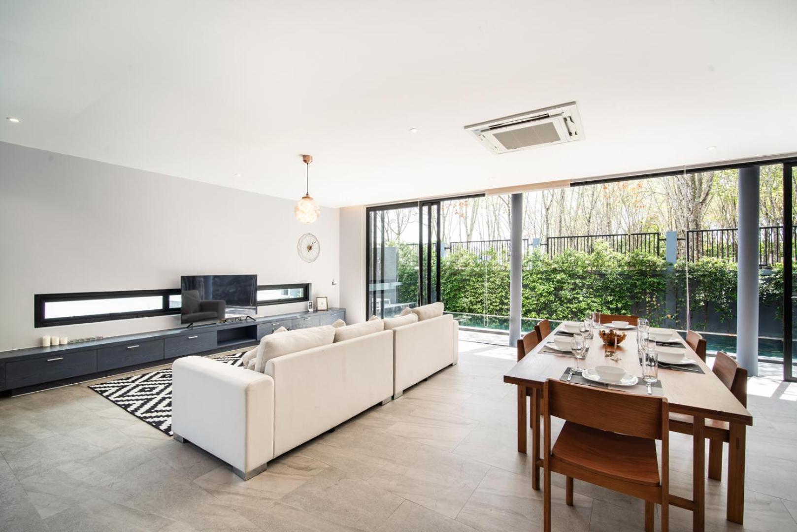 Villa Super High Ceiling Luxury 3 Bedrooms Pool