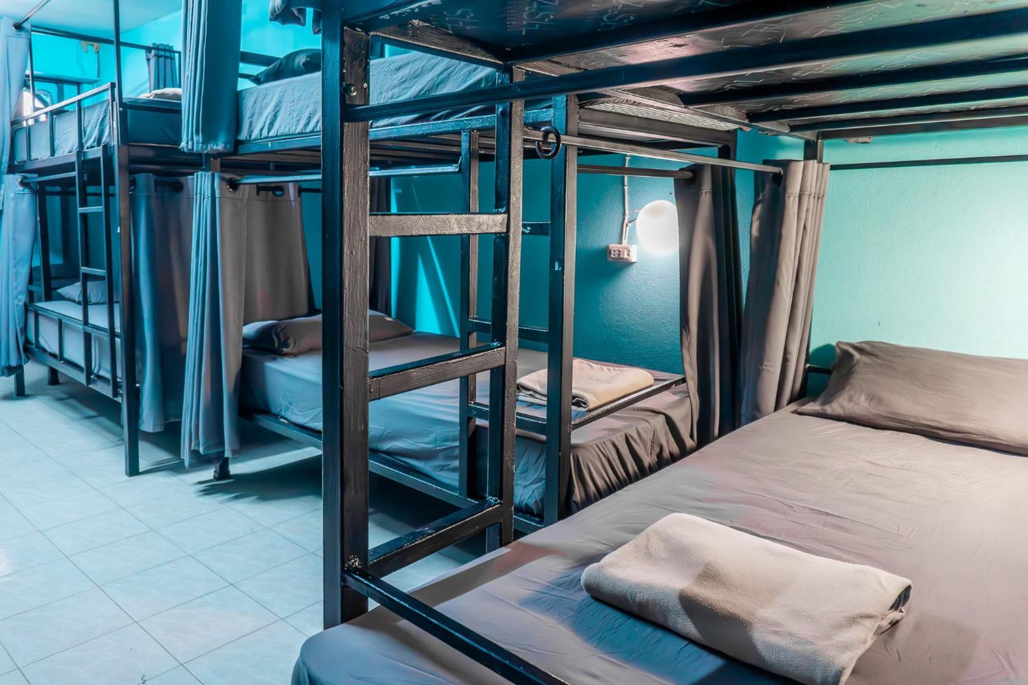 Echo Hostel *