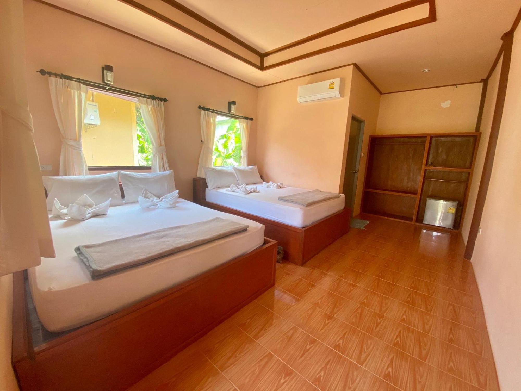 Resort Rainbow Haadrin Koh Phangan 2*