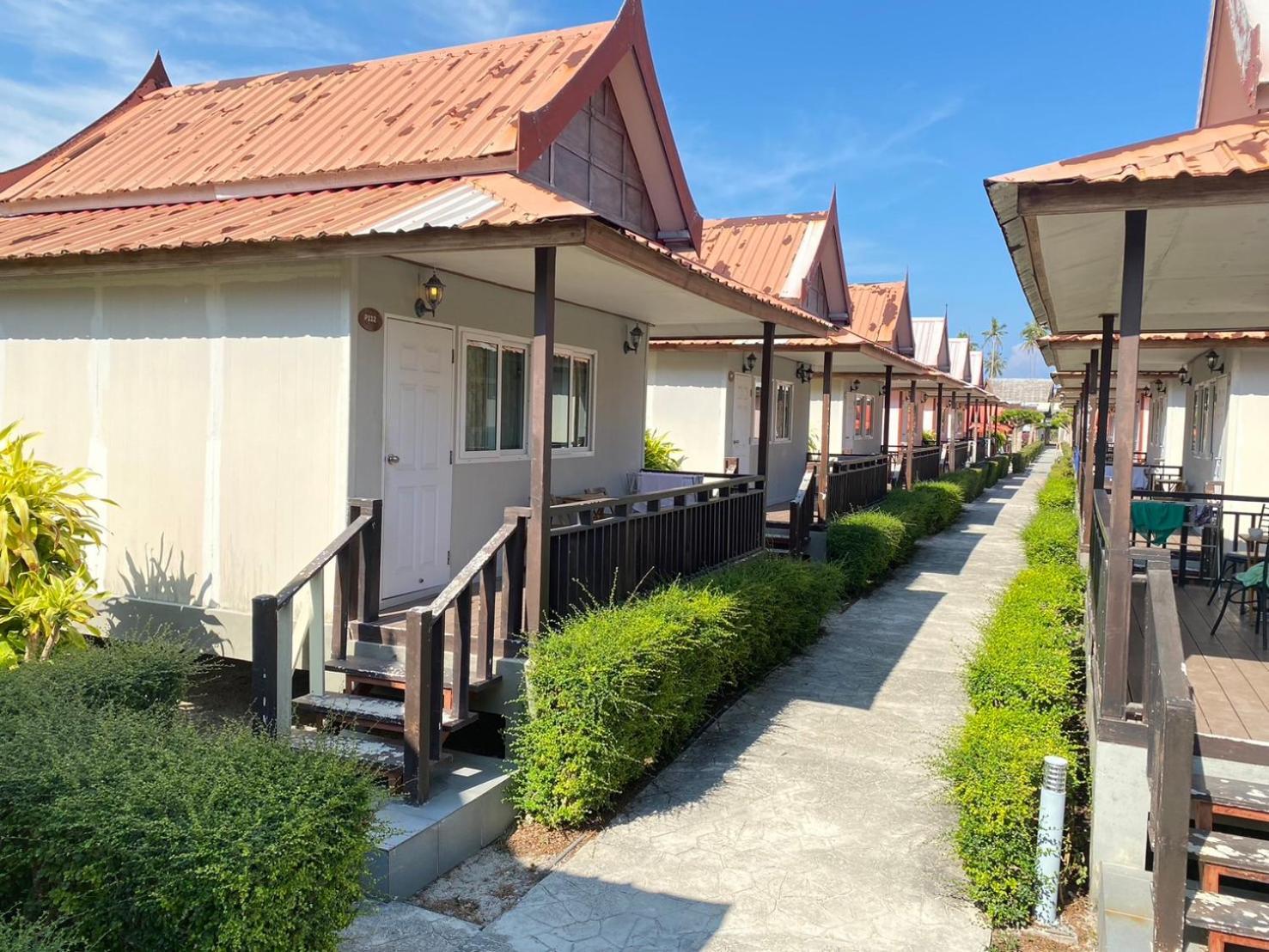 Little Star Resort