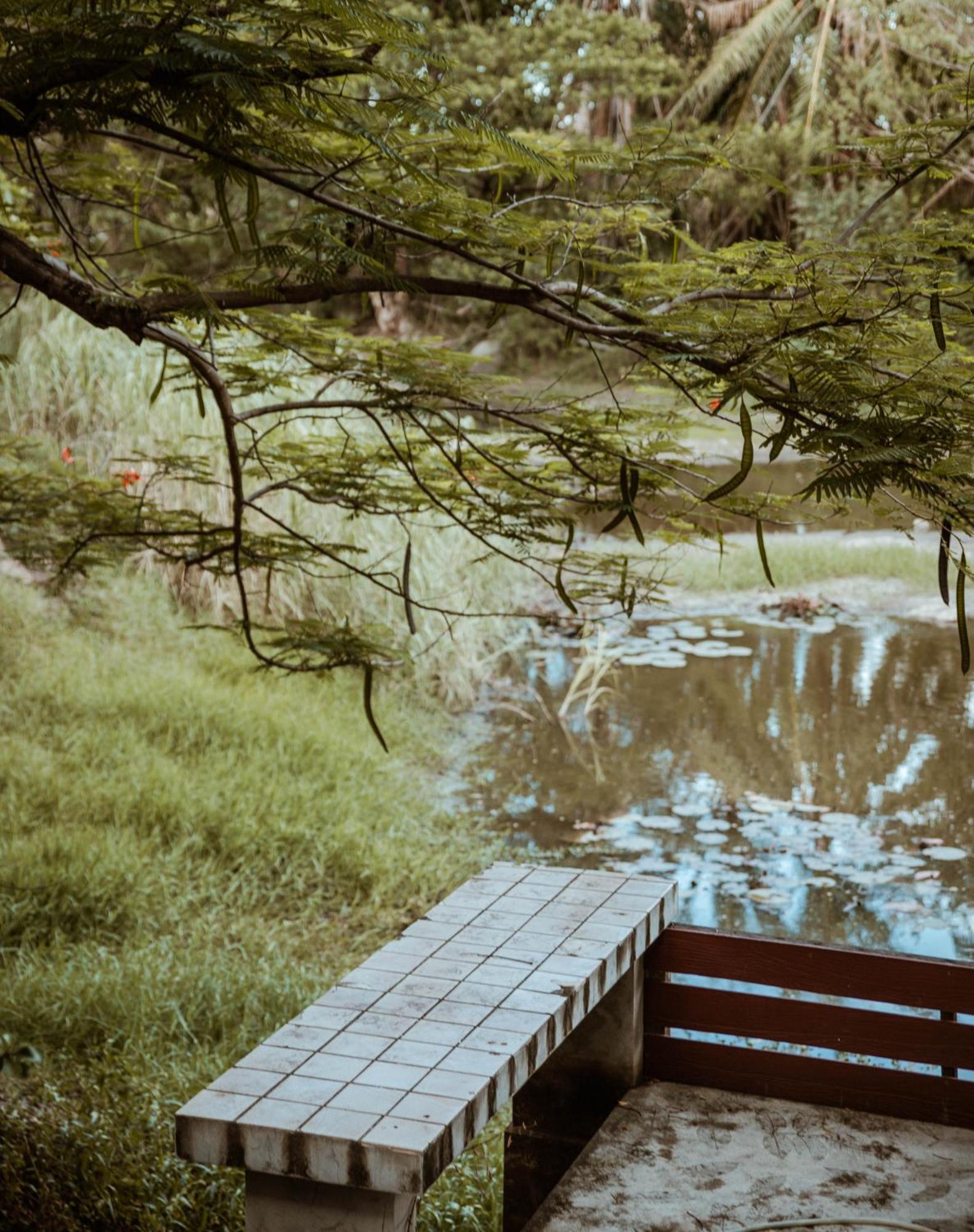 Andaman & Hotel Tak