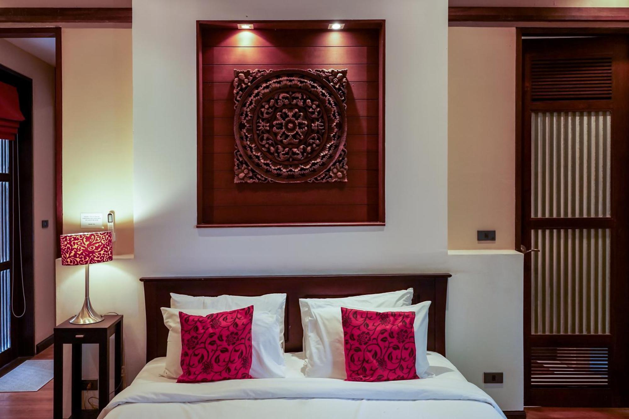 Large 4 Bed Short Walk To Maenam * Praia de Mae Nam