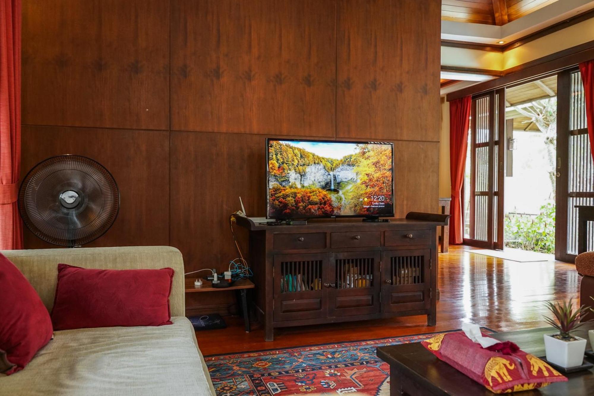Pousada Large 4 Bed Short Walk To Maenam *