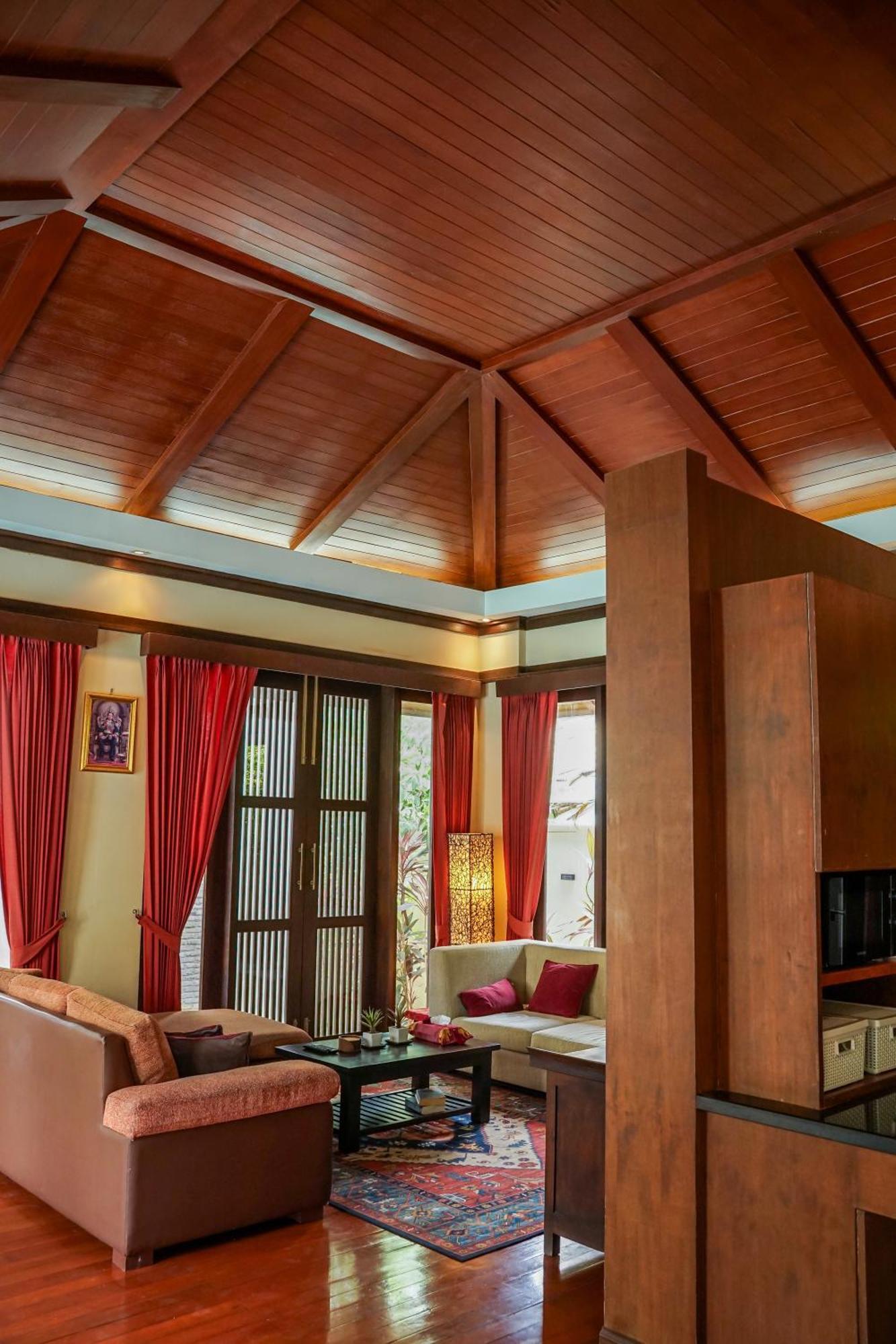 Large 4 Bed Short Walk To Maenam Praia de Mae Nam