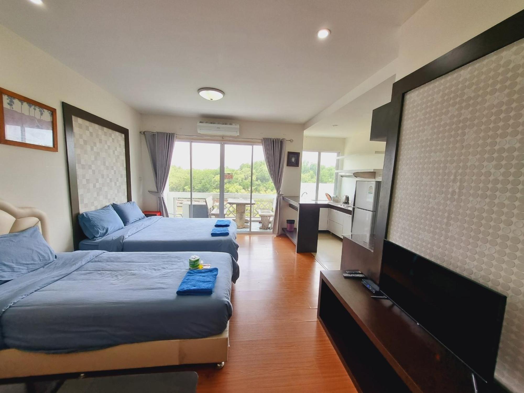 Banchaitalay Aparthotel Rayong