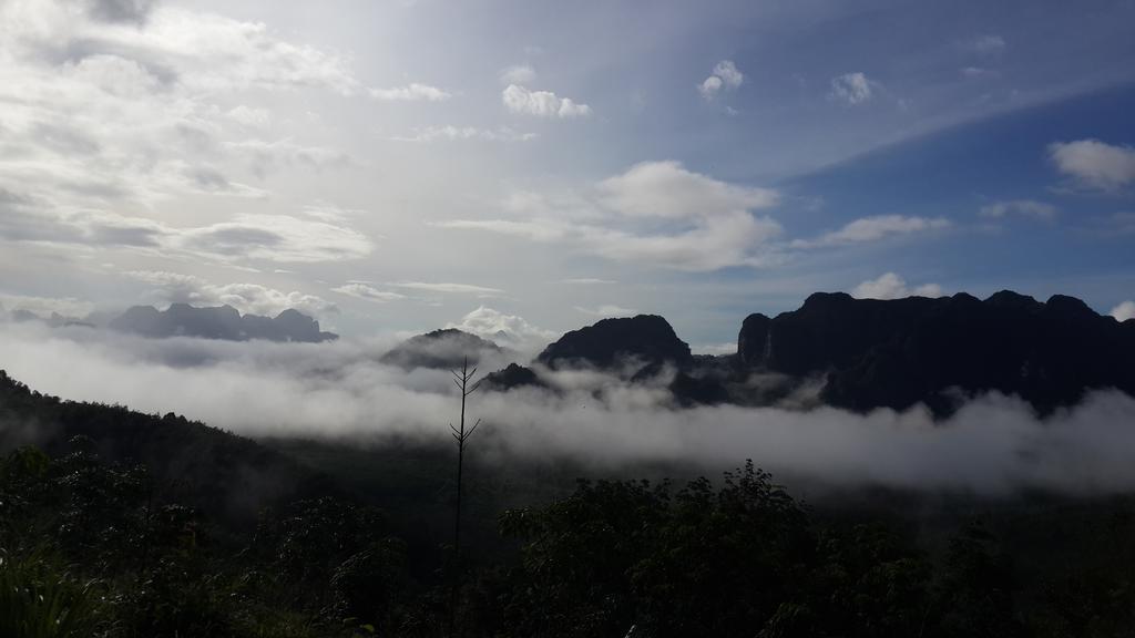 Hotel Khao Sok Country