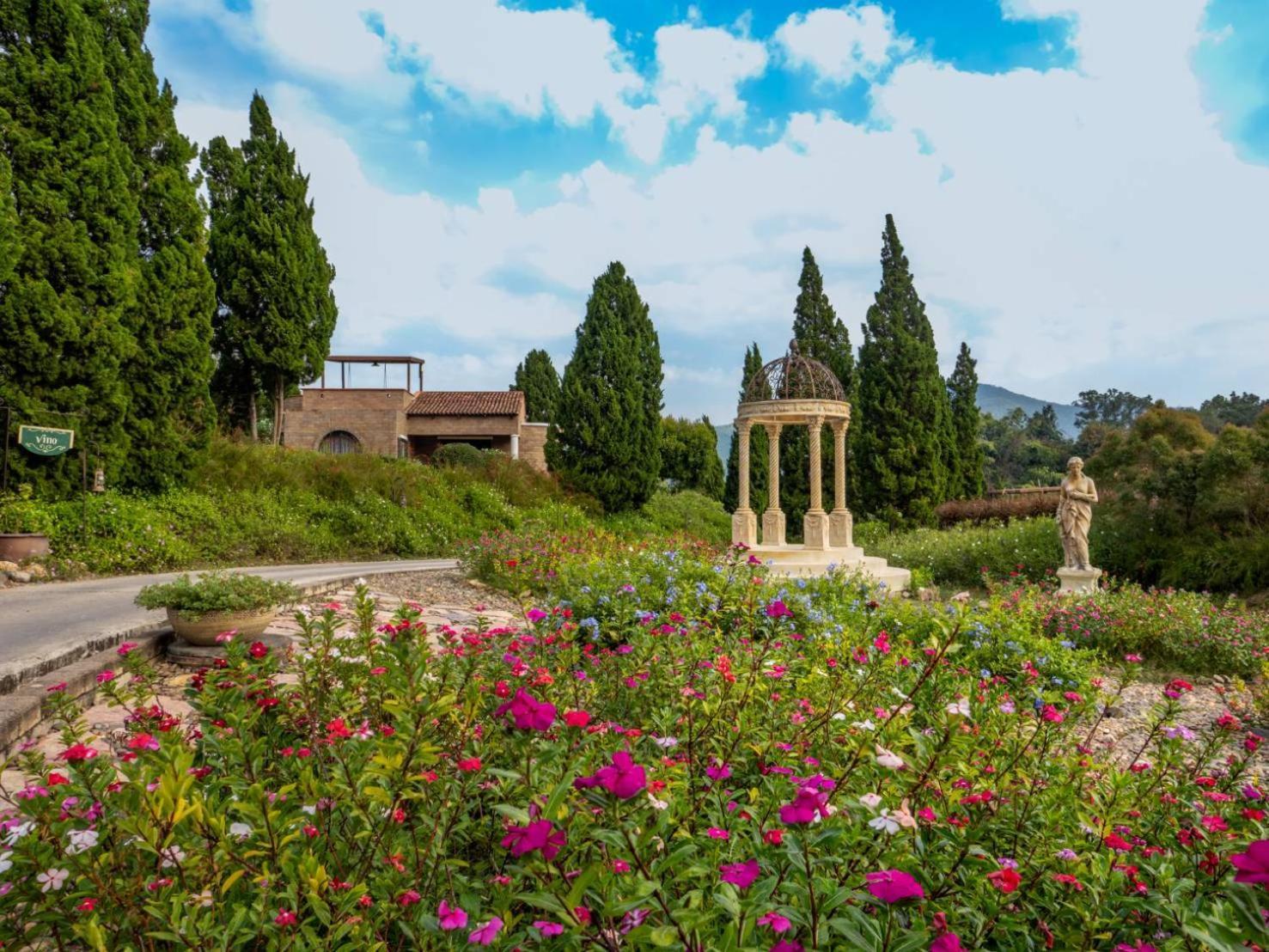 La Toscana Resort