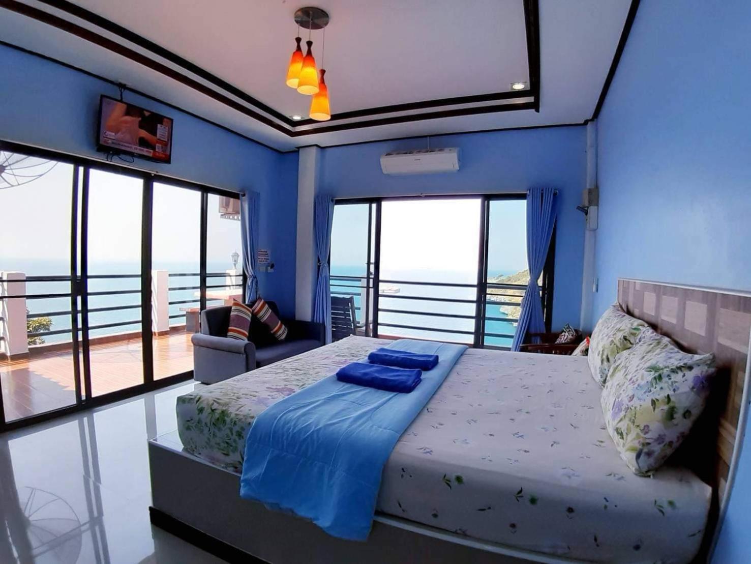 Ocean View - Bed & Breakfast 3*