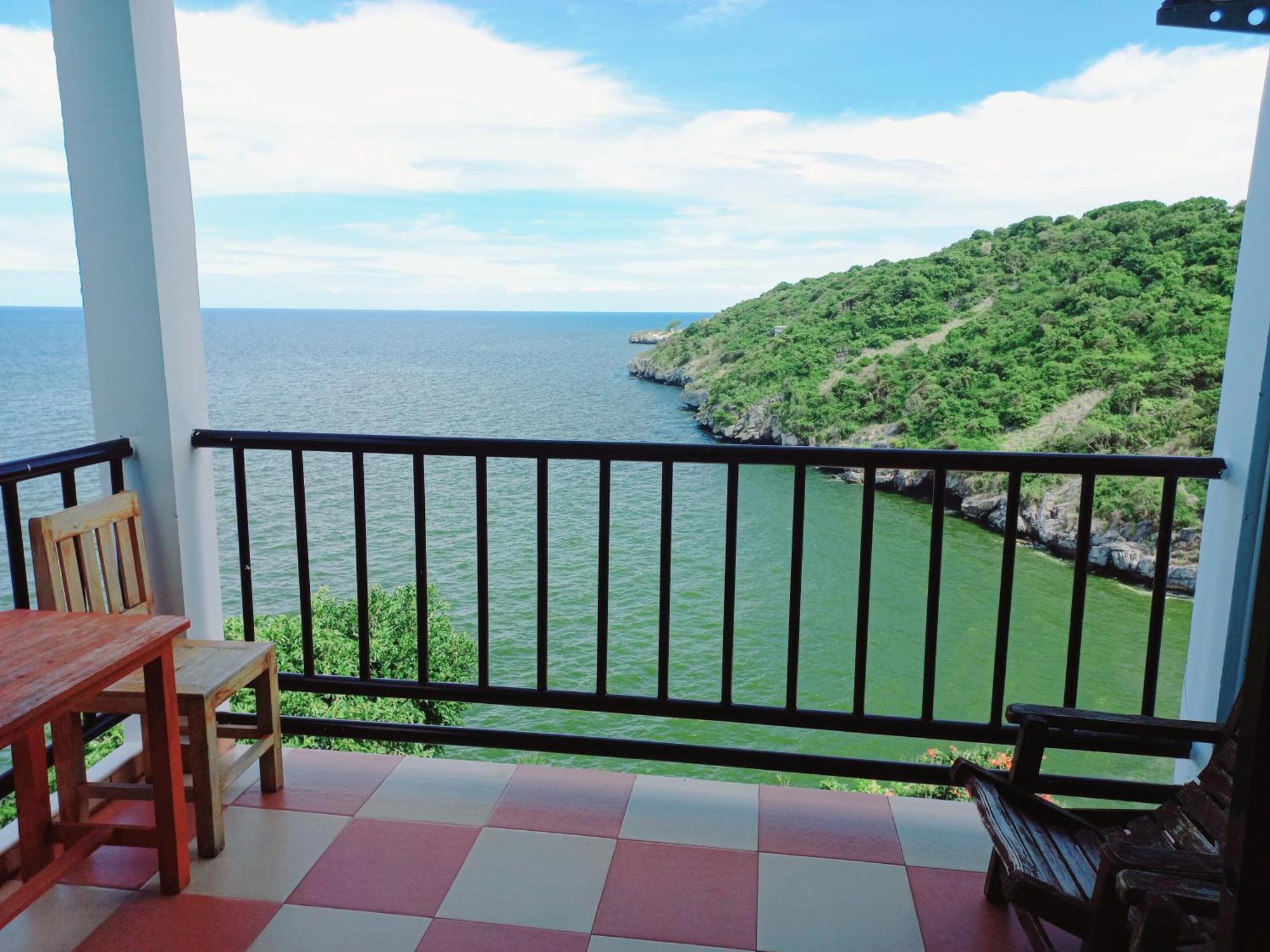 Ocean View - Bed & Breakfast