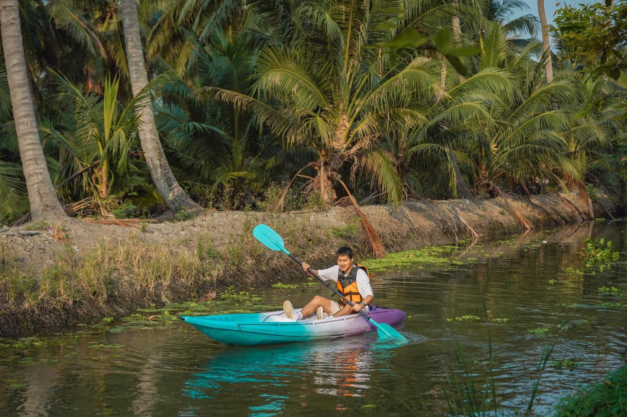 Khum Damnoen Resort Damnoen Saduak