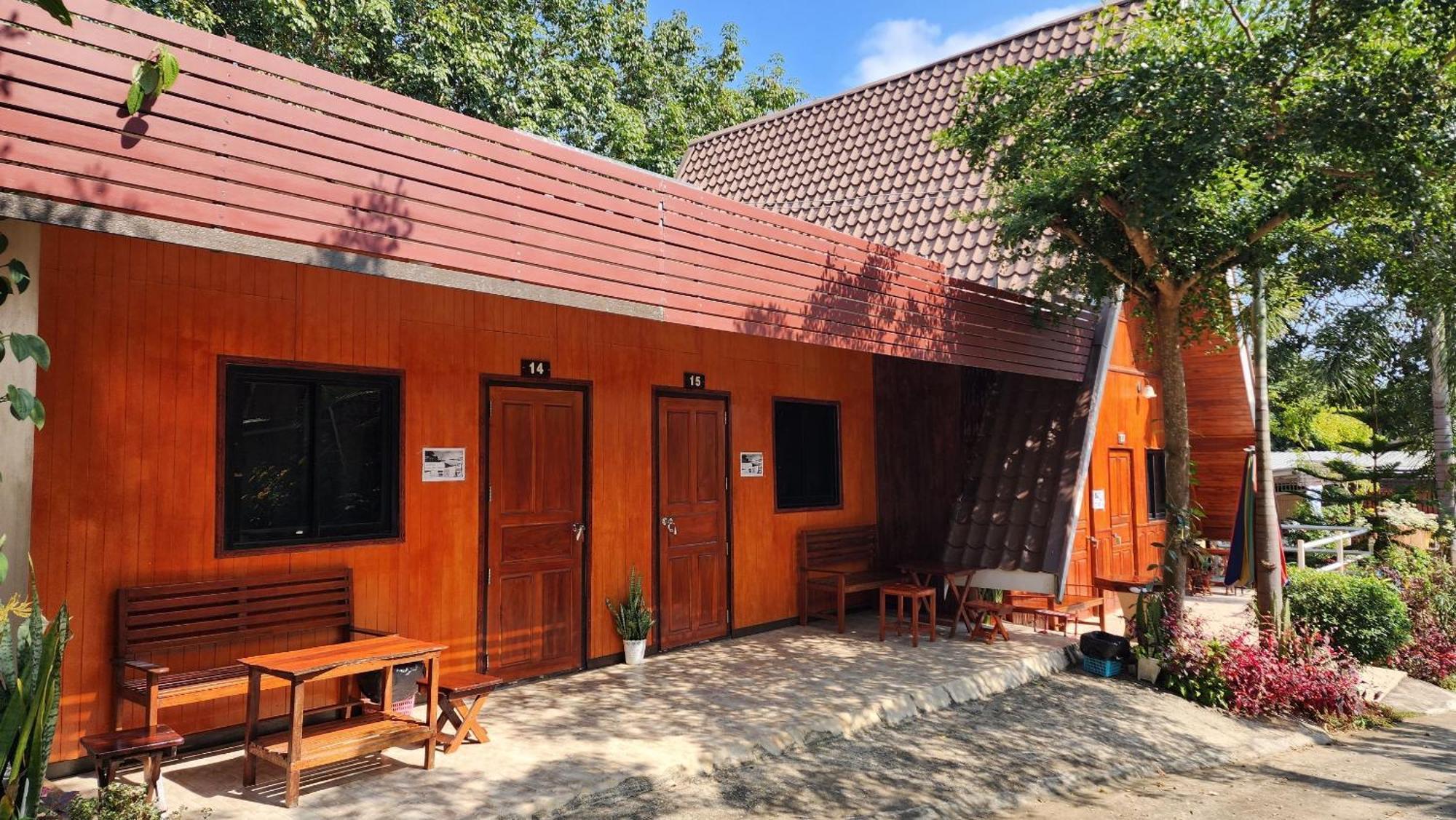 Bansuanphuhong Resort Chiang Khan