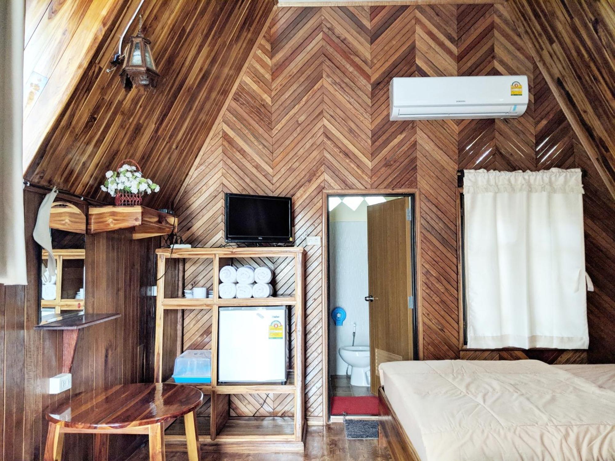 Bansuanphuhong Resort Chiang Khan