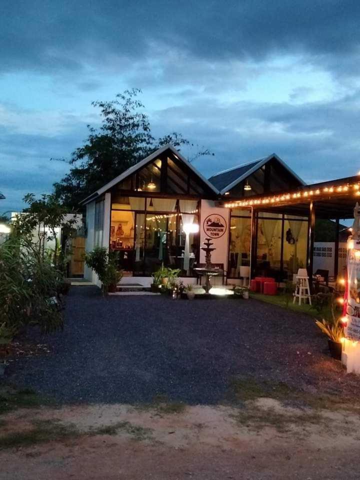 Khao Thalu Guest house