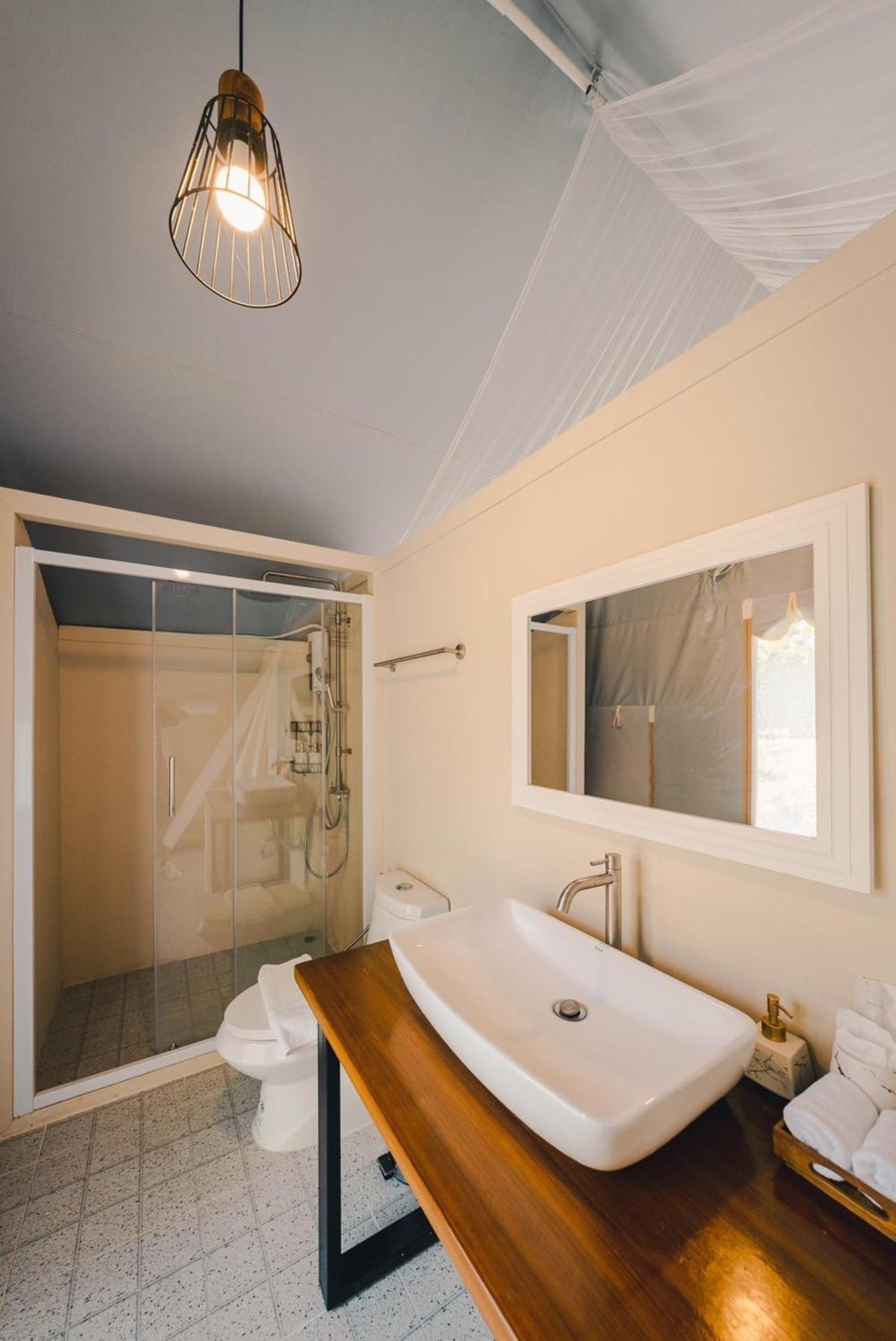 Sol Glamping At Khao Yai Resort *
