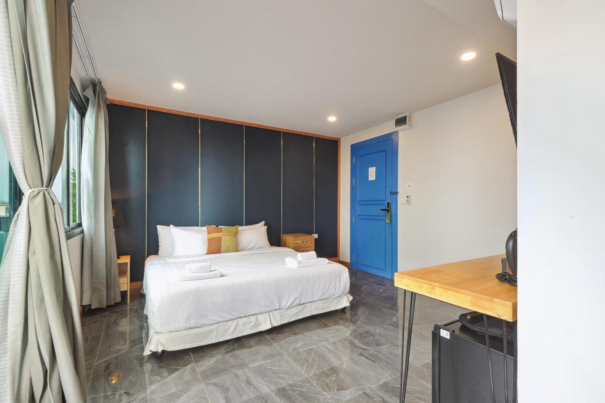 Ployburi Boutique Hotel