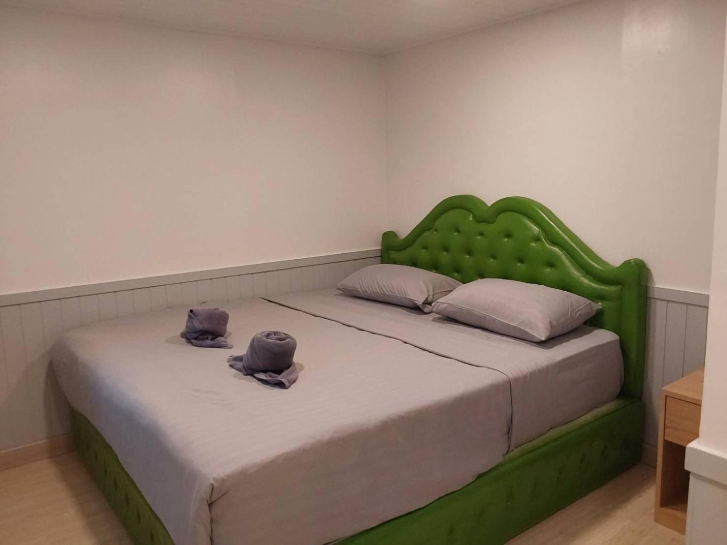 Guest house Khao Yai Art Tree Pong Talong