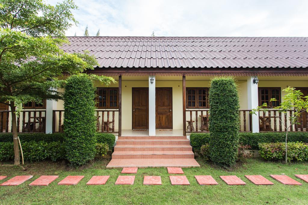 Suan Luang Garden View Resort