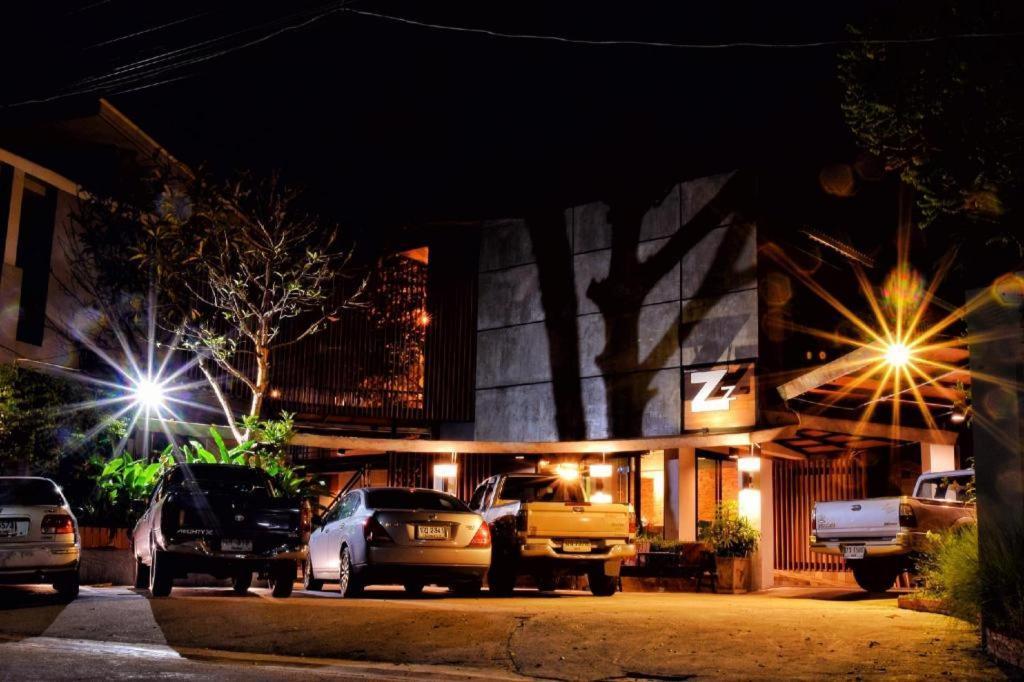 Hotel Z2 Boutique Si Racha