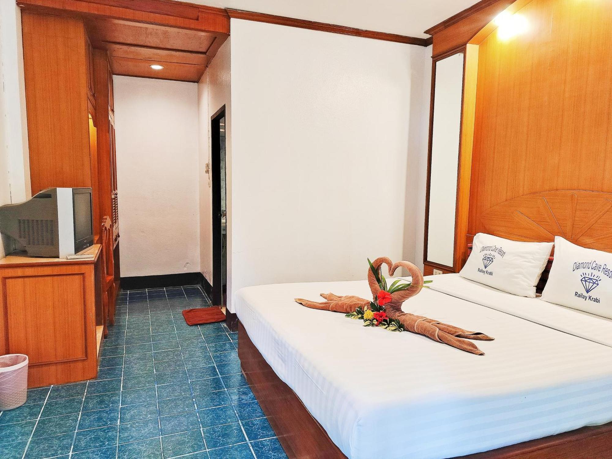 Diamond Cave 3* Railay Beach