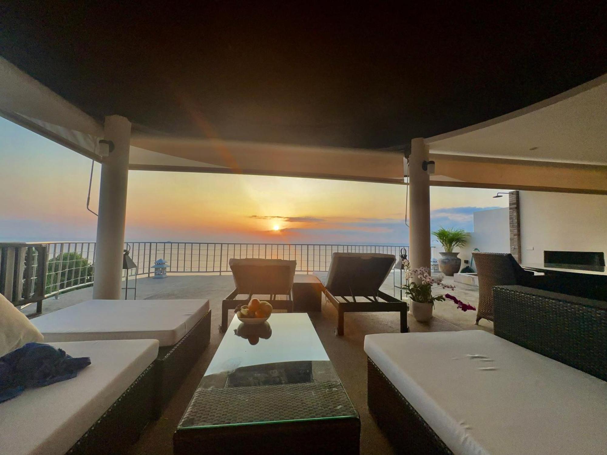 Sunset Hill Boutique Koh Phangan 4*