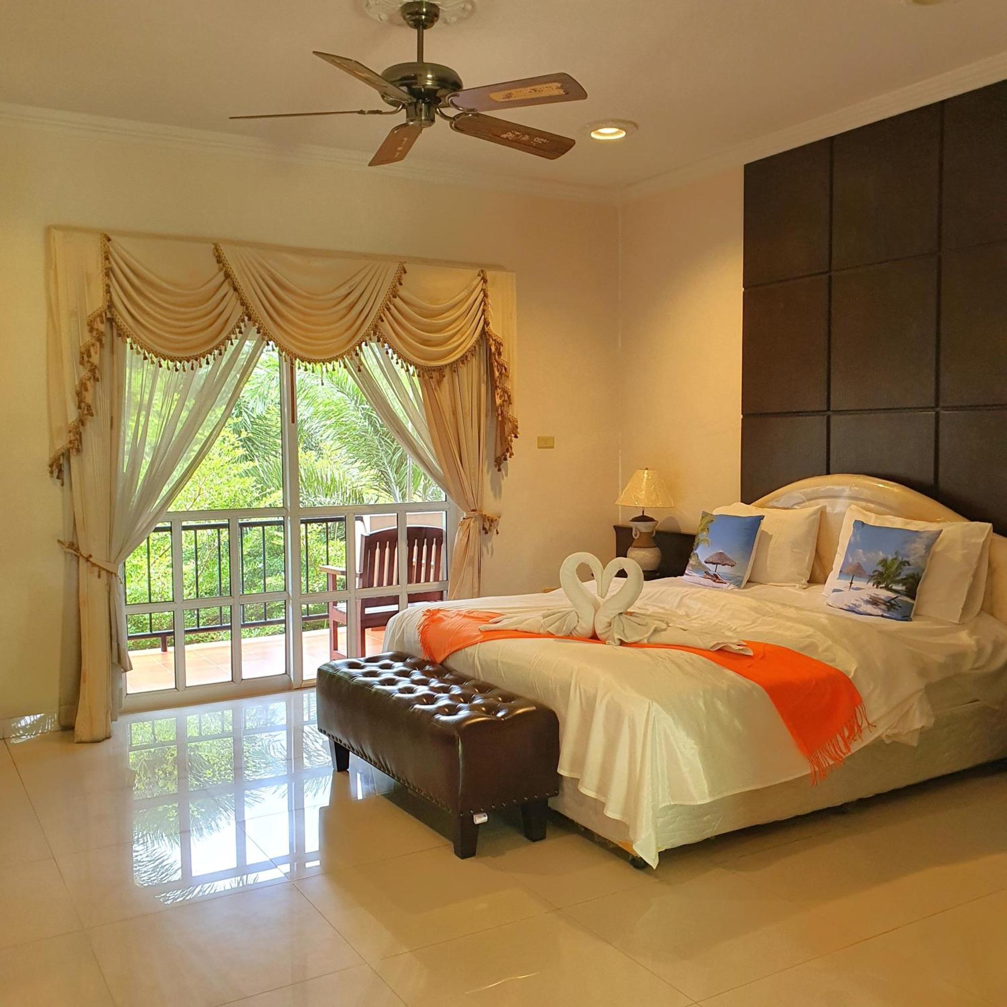 Hotel Serene Sands Bang Lamung