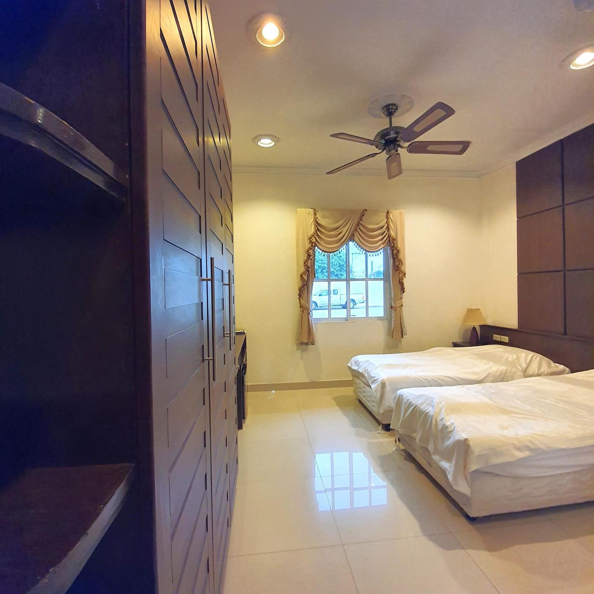 Hotel Serene Sands 4*