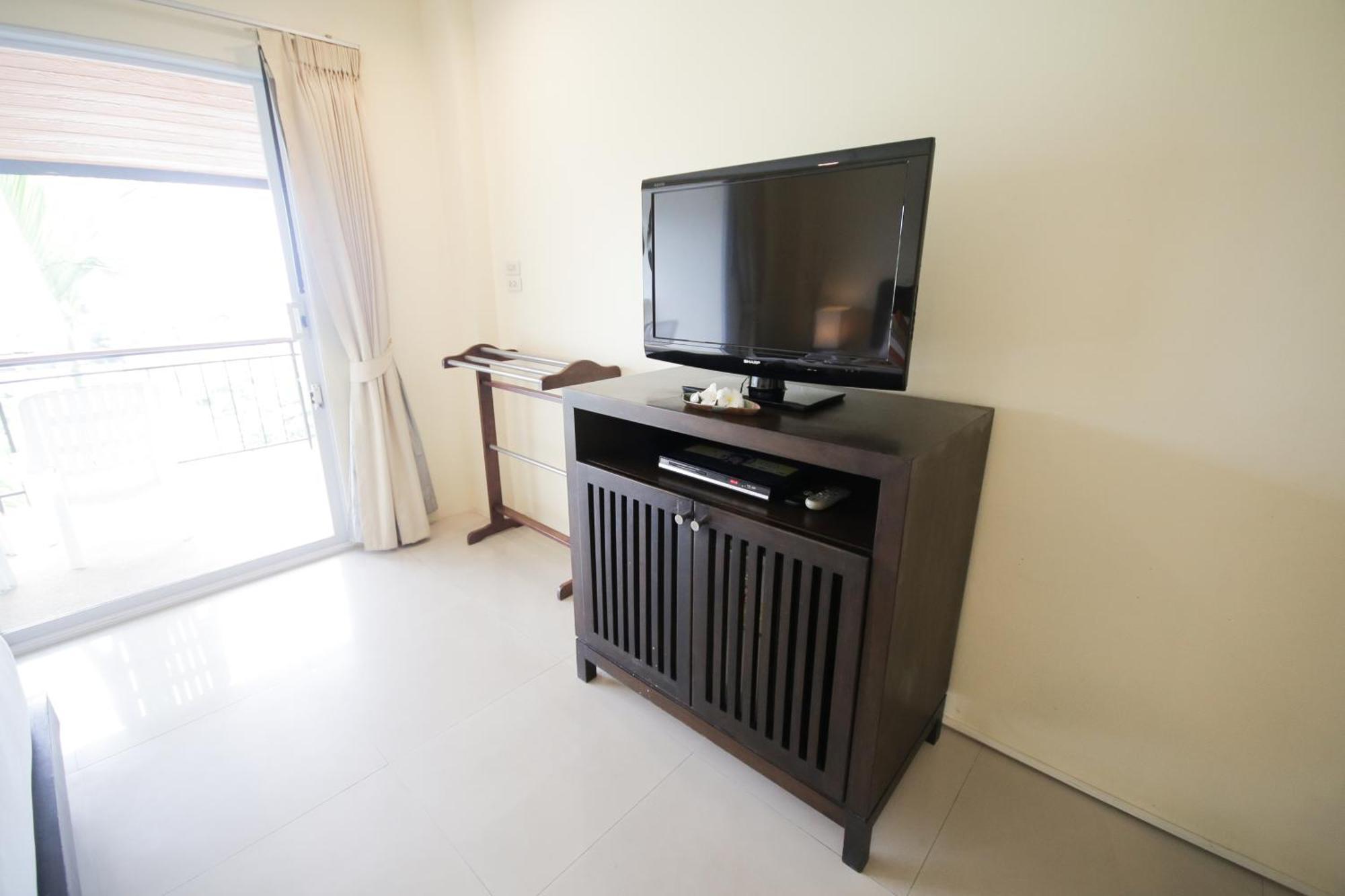 Resort Buri 3*