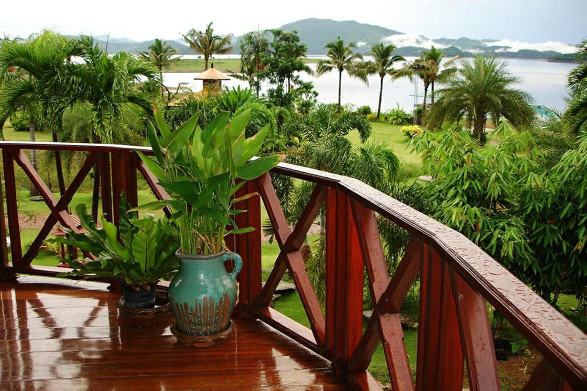 Kaengkrachan Boathouse Paradise 3* Kaeng Krachan