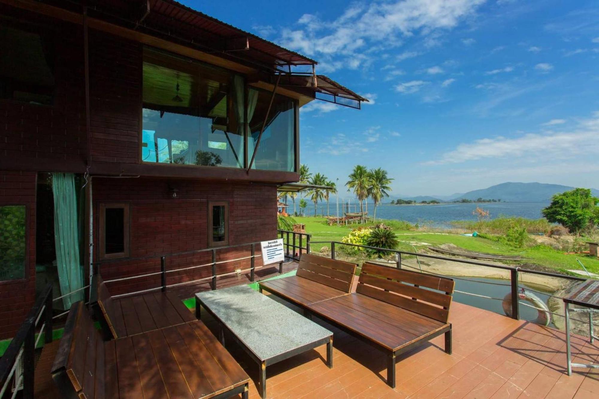 Resort Kaengkrachan Boathouse Paradise 3*