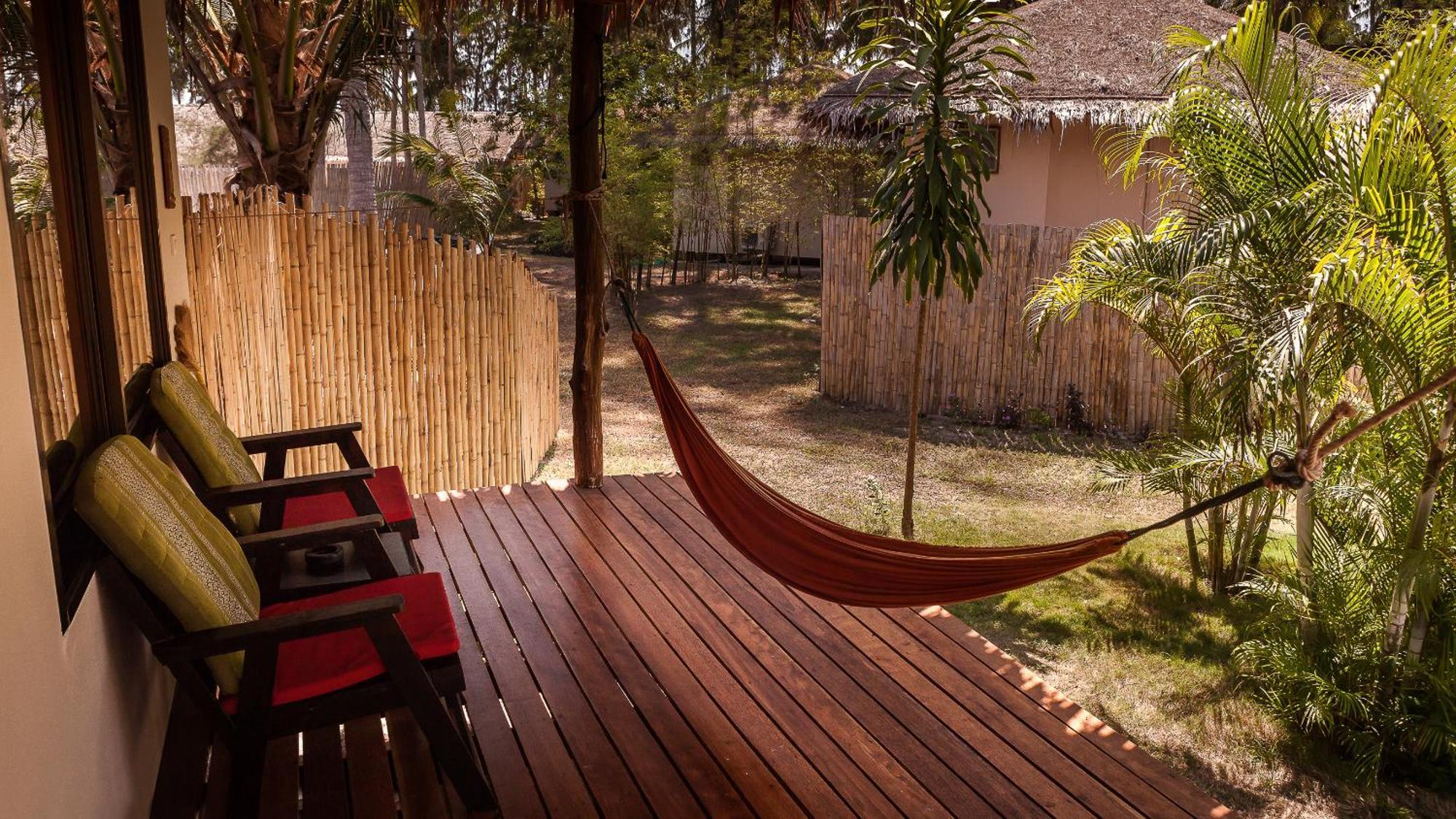 Baan Manali 3* Thongsala