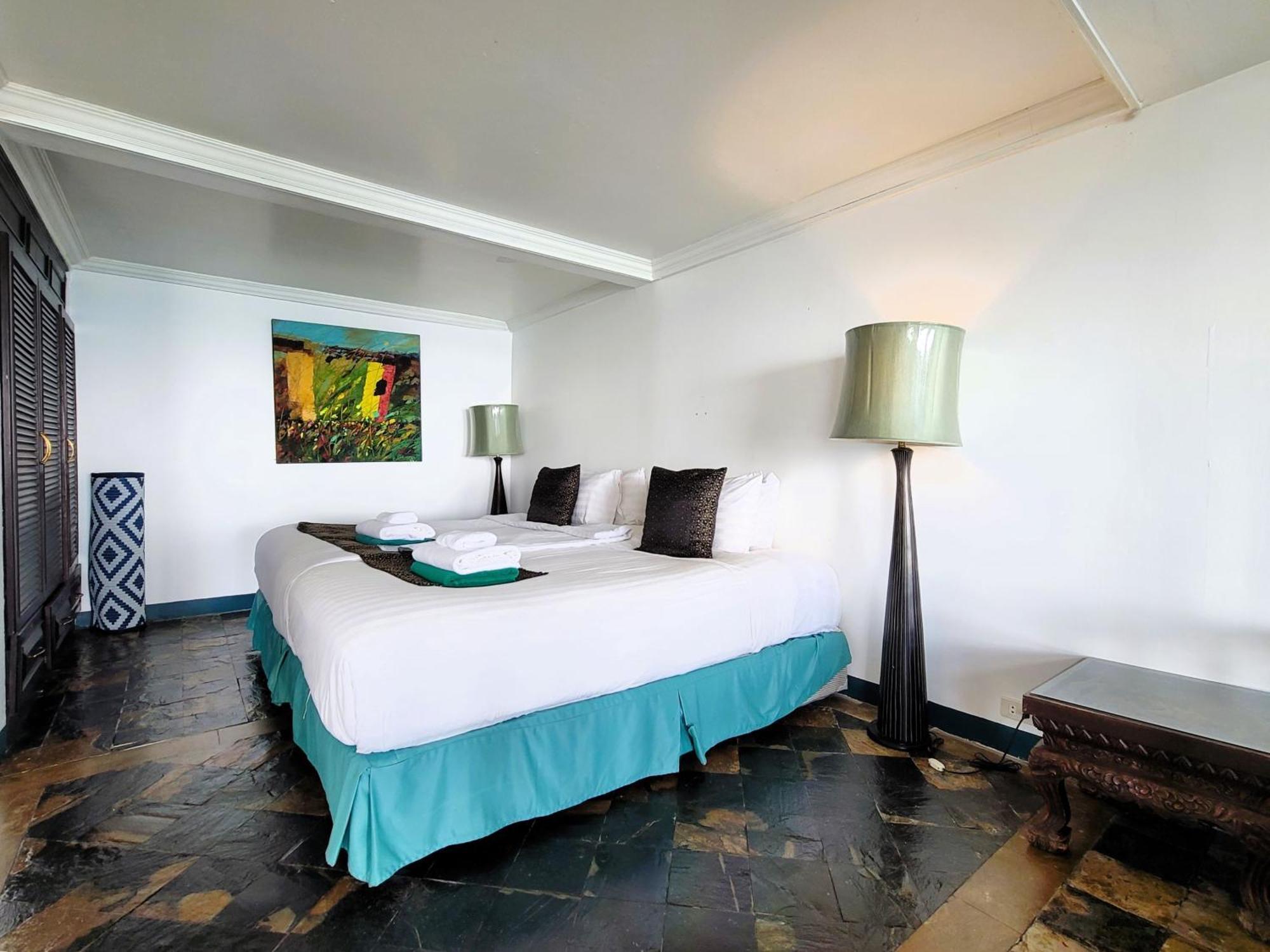 Resort Cliff 3*