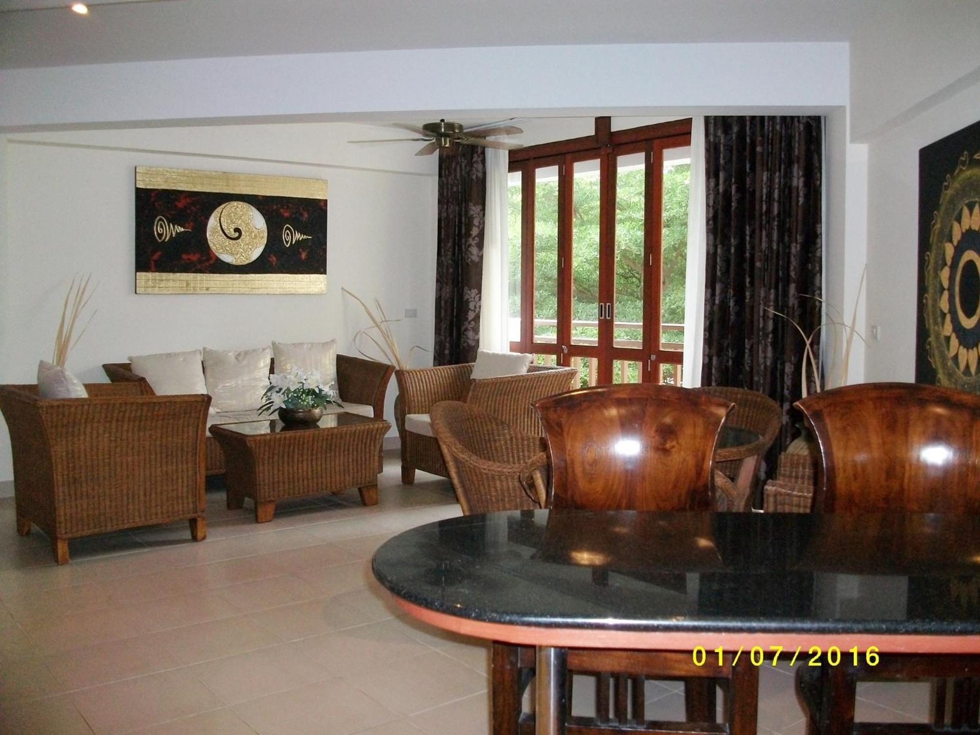 The Oriental Tropical Beach At Vip Resort Ban Phe