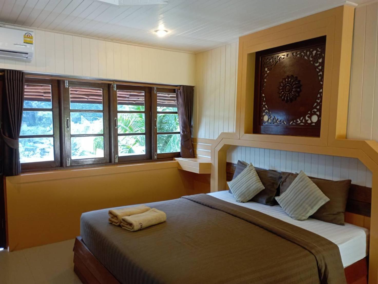 Hilltop Railay Beach