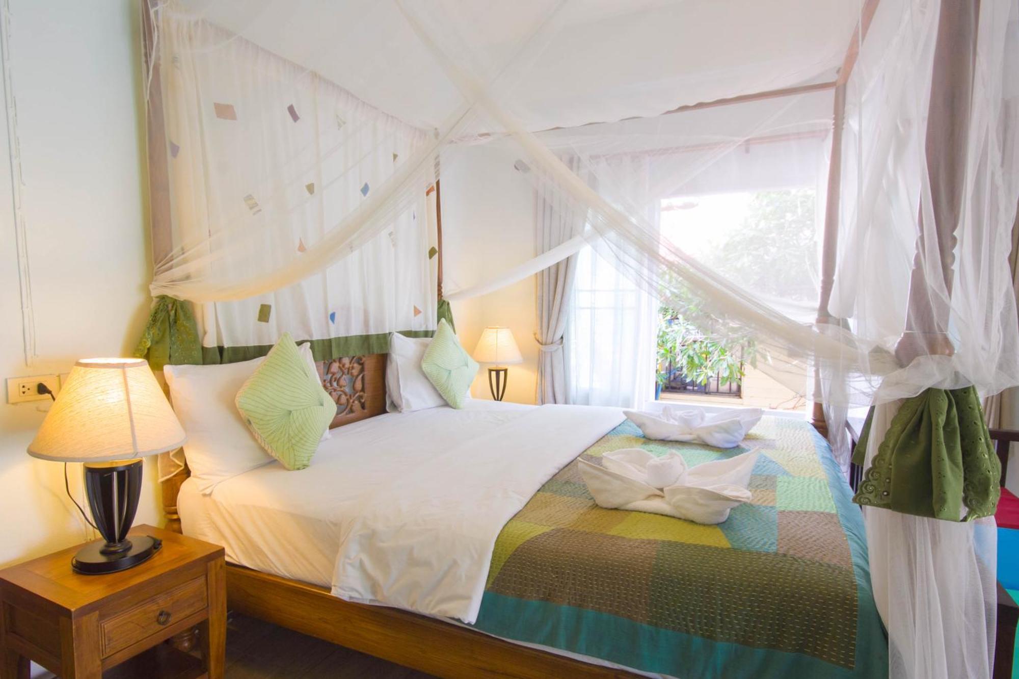 Bed & Breakfast Changmoi House 3*