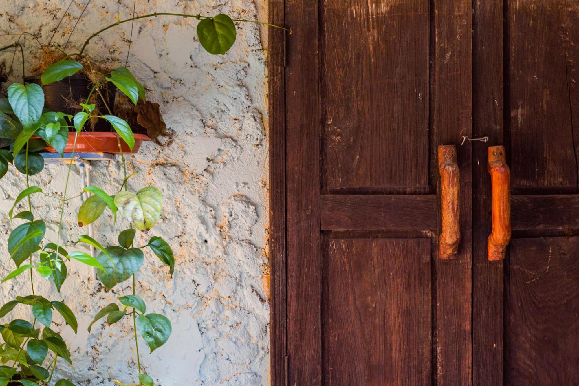 Changmoi House Bed & Breakfast Chiang Mai