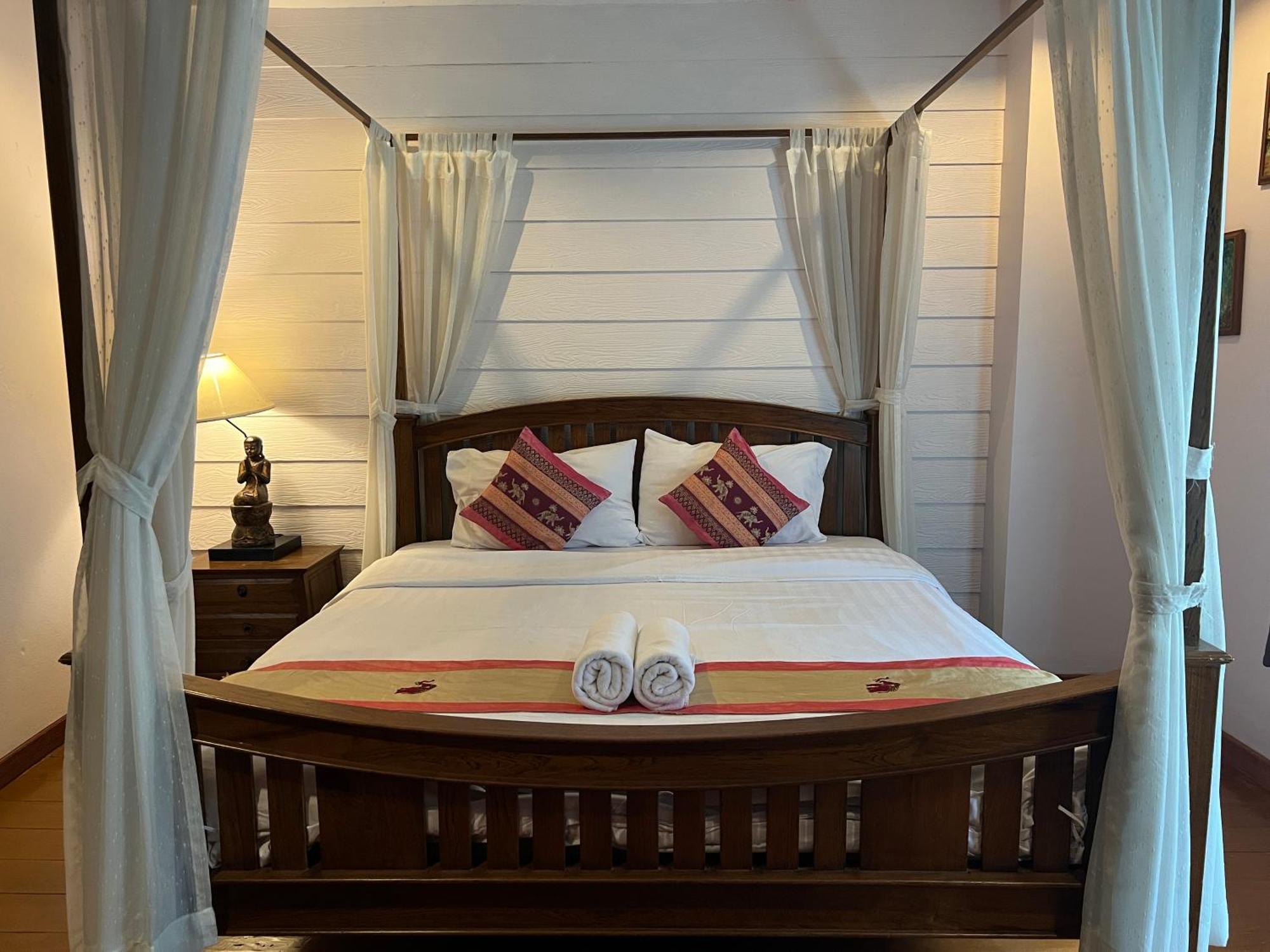 Hotel Pha Thai House 2*