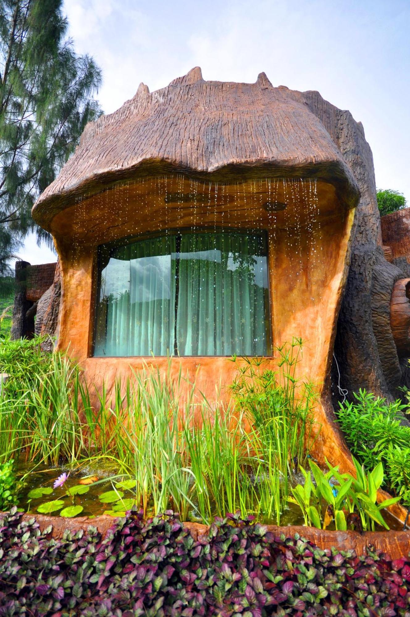 Theerama Resort 3*