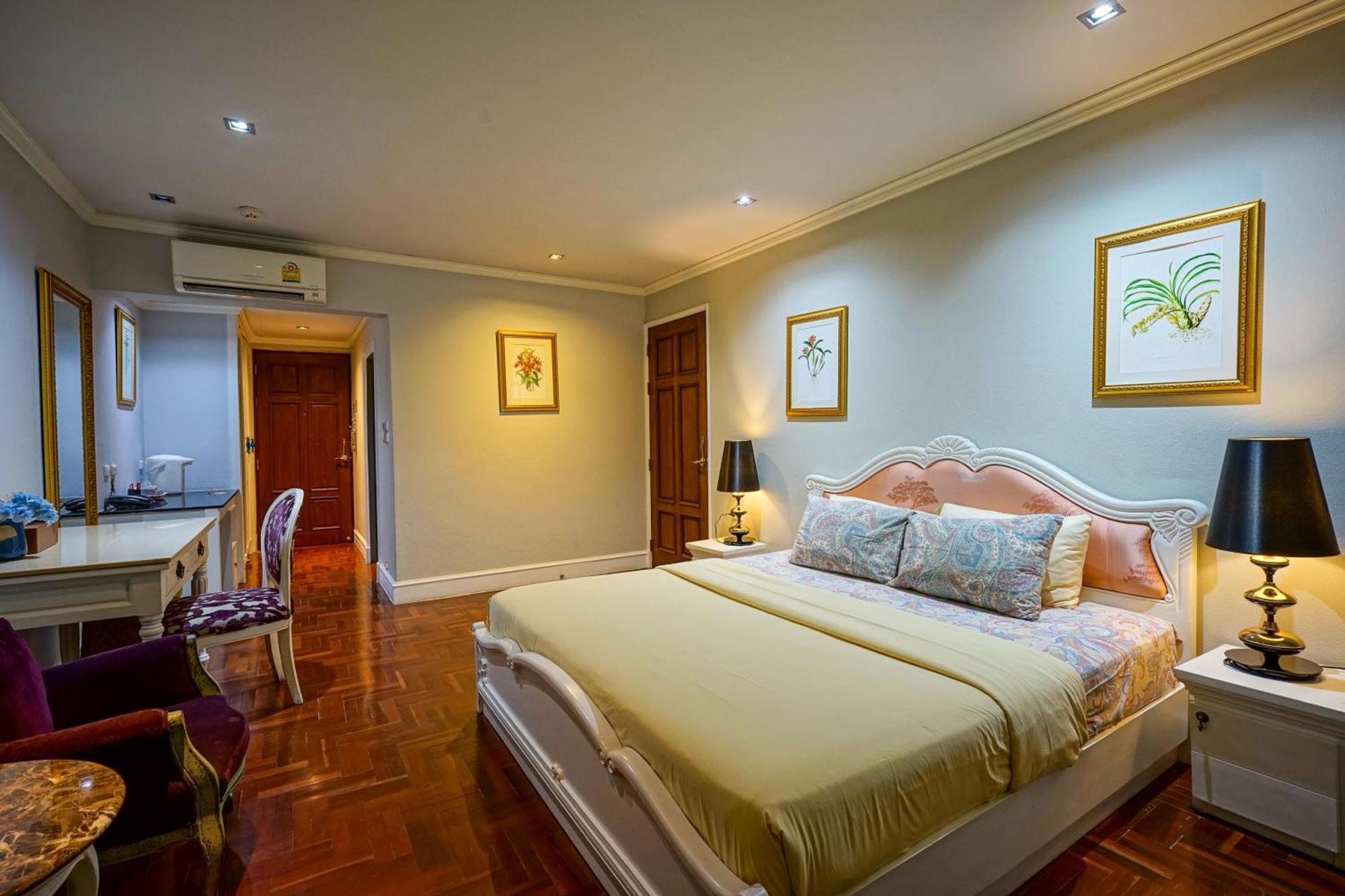 Hotel At Pingnakorn Huaykaew 4*