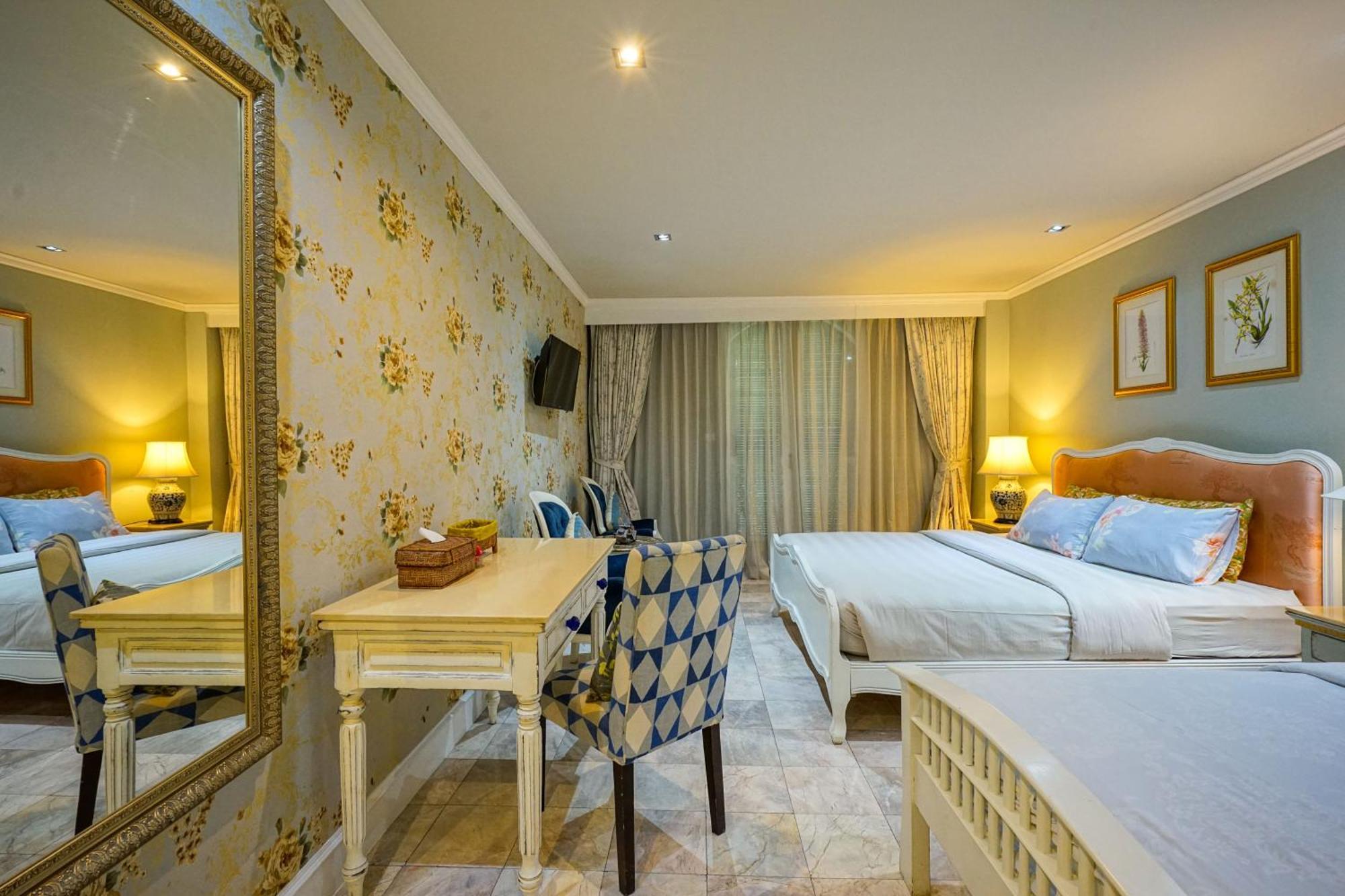At Pingnakorn Huaykaew Hotel