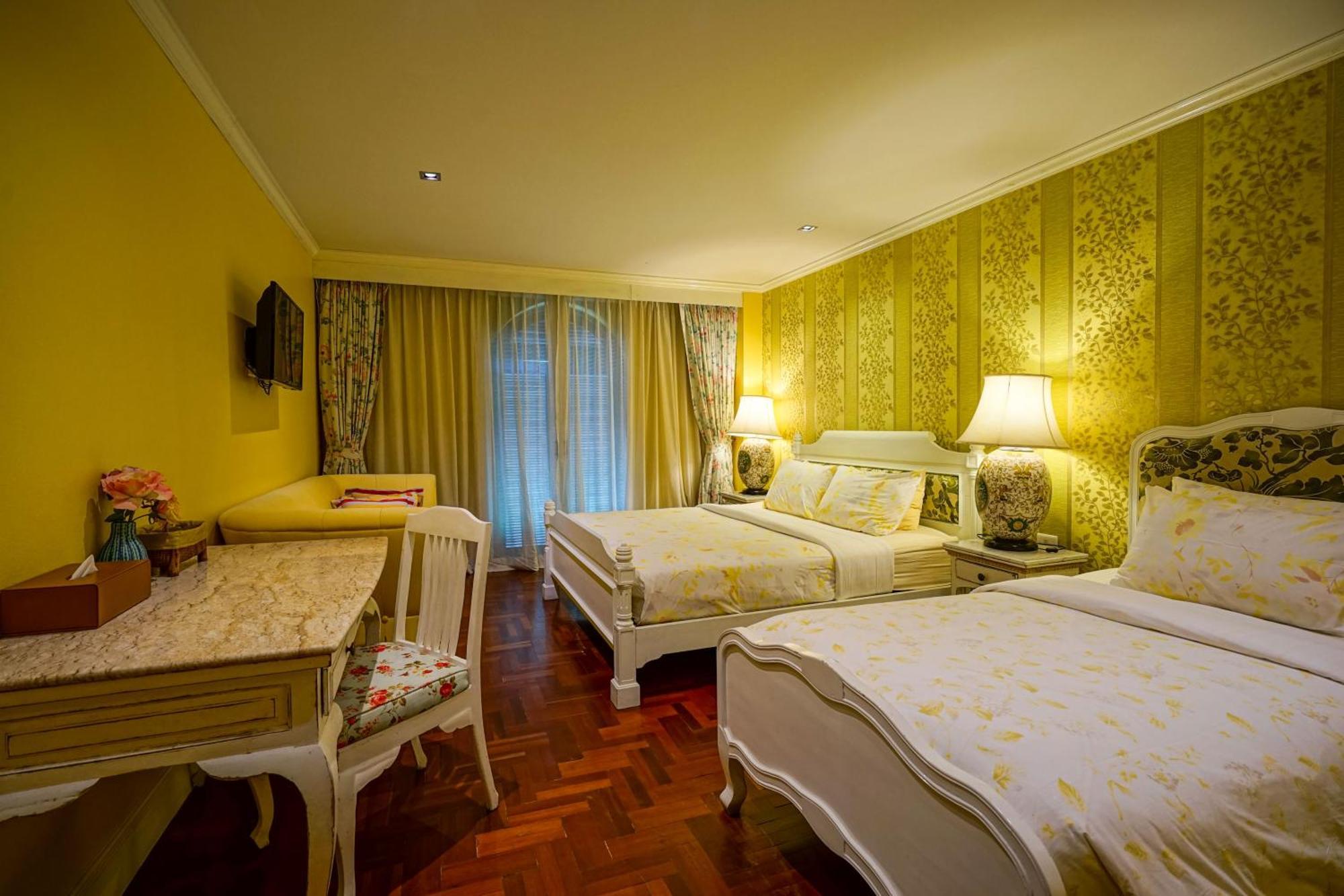 At Pingnakorn Huaykaew 4*