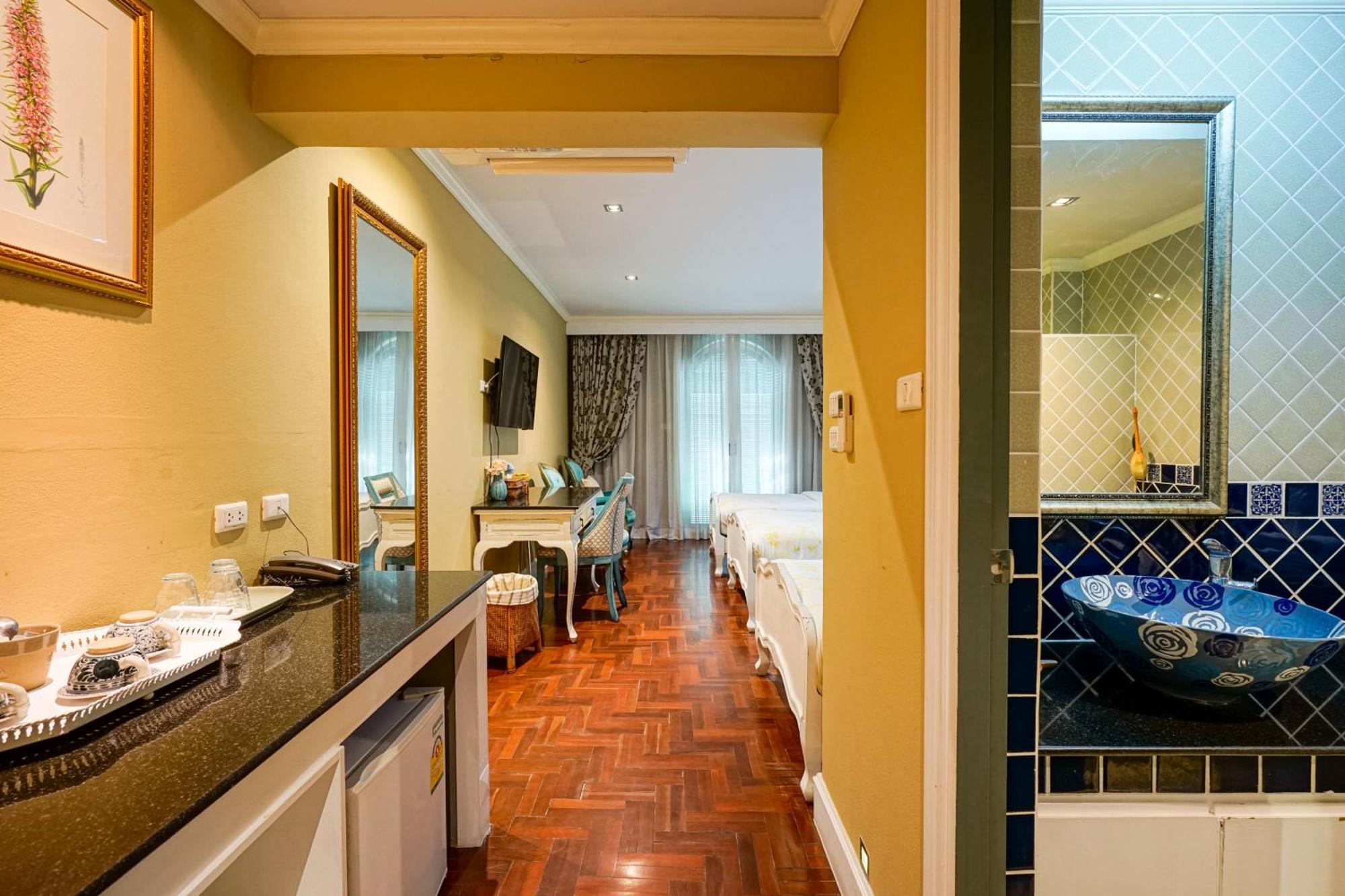 Hotel At Pingnakorn Huaykaew 4*