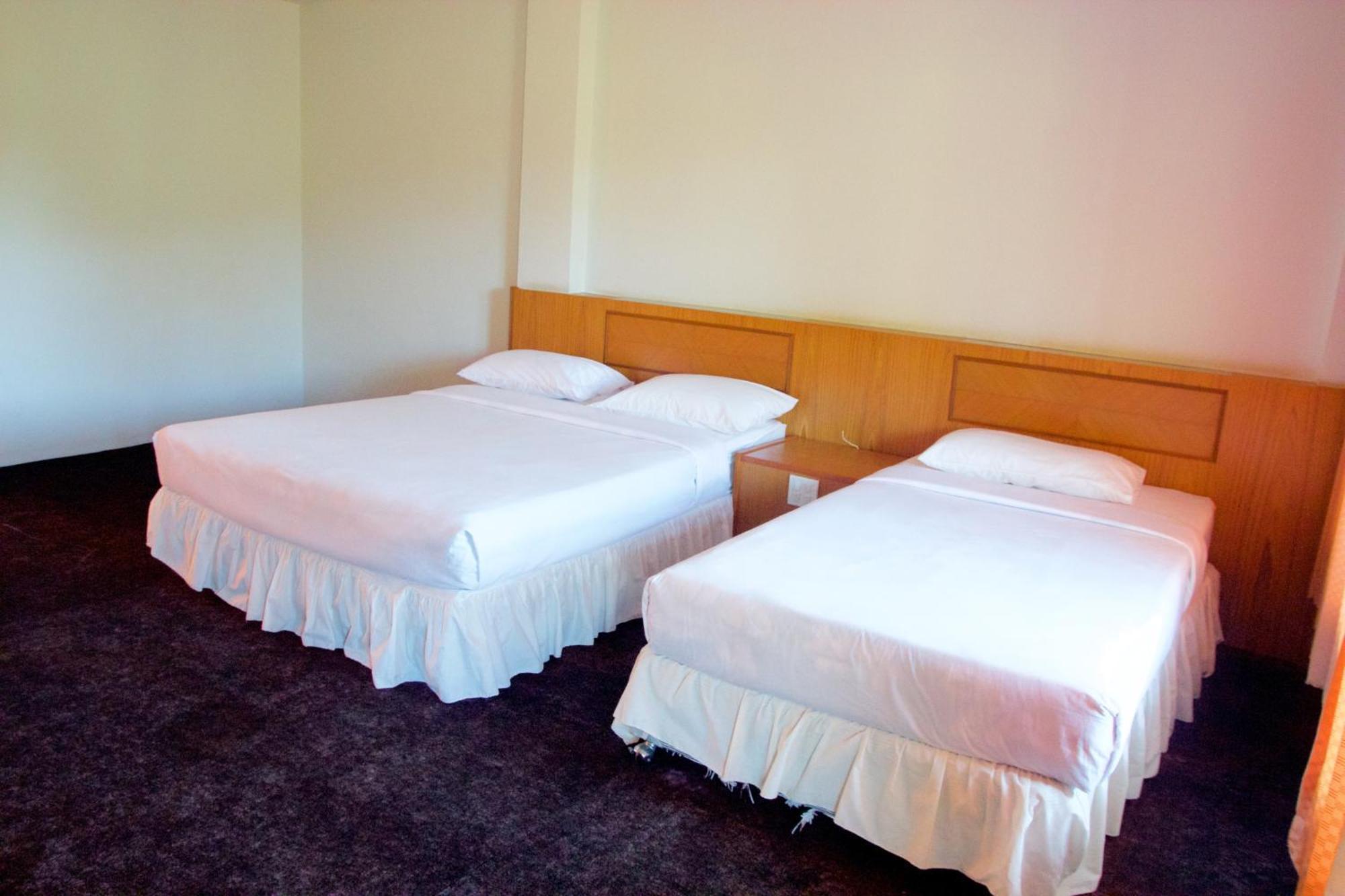 Sichang Shine Khao Hotel Ko Si Chang