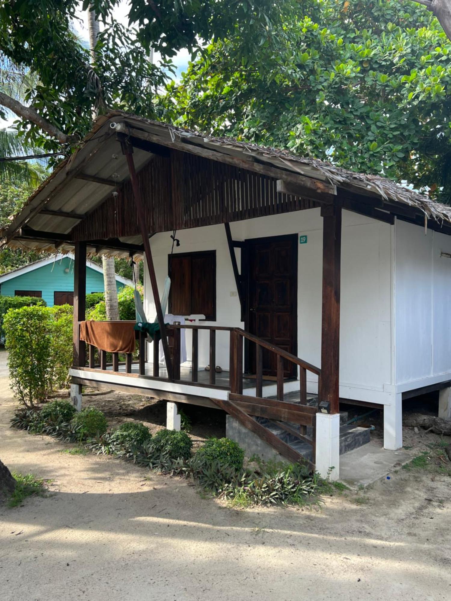 Sarana Resort Baan Tai