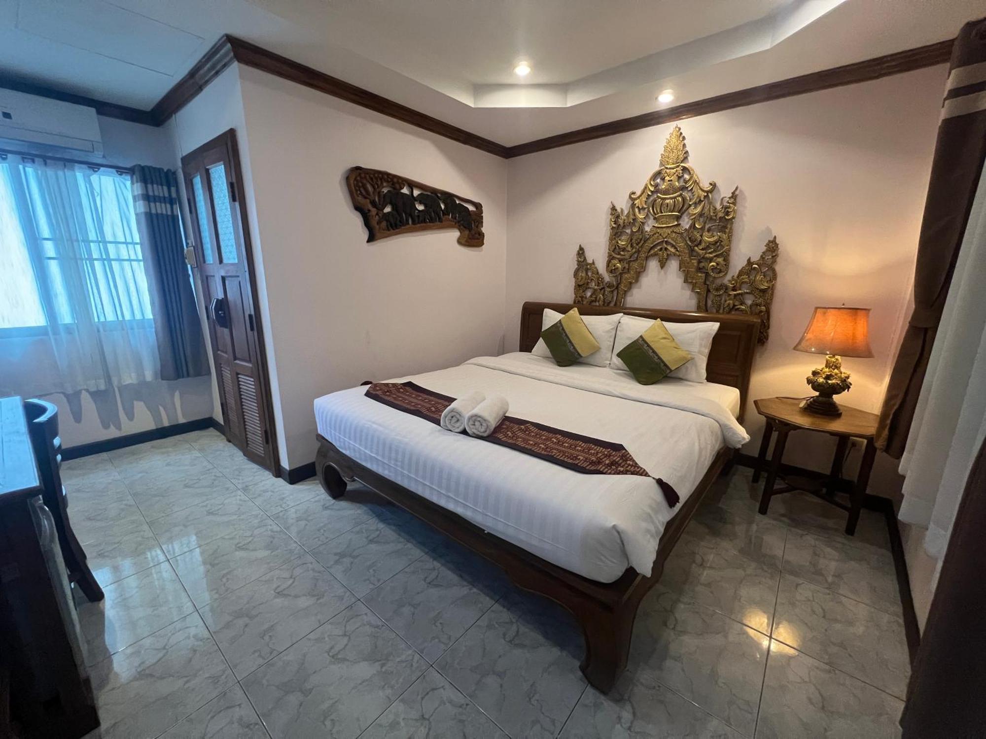 Hotel Pha Thai House 2*